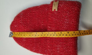 Cappello di lana, Stella Angelos