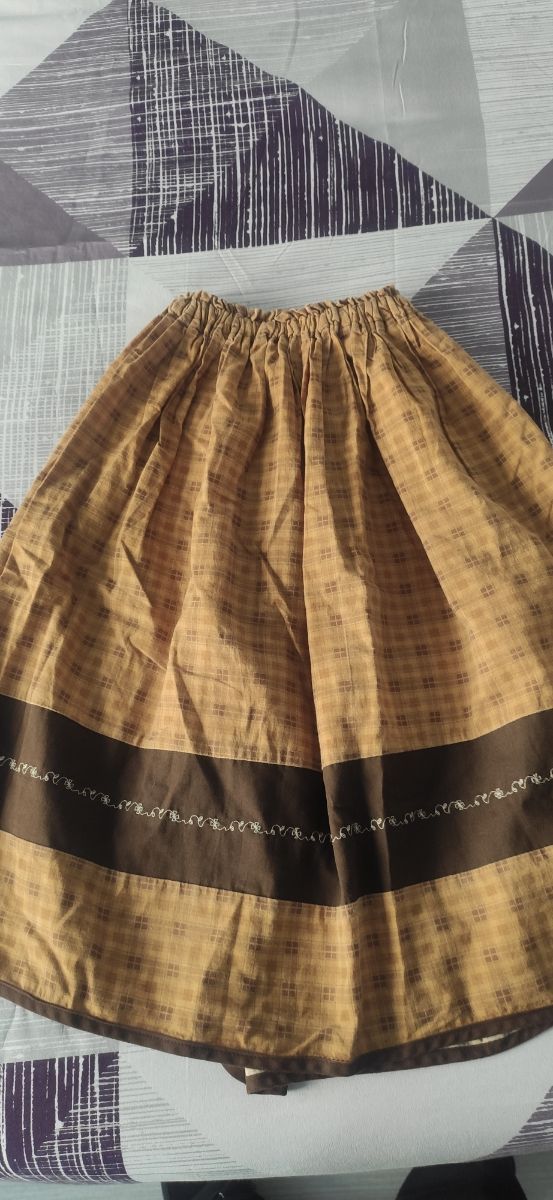 Traje caserita baserritar jantzia