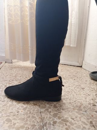 Botas altas negras 