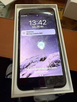 Vendo iphone 7 plus con funda metalica