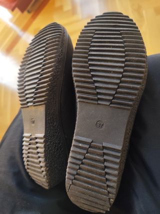 Botas negras impermeables cremalleras