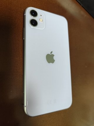 iPhone 11 128gb + Airpods otro anuncio