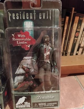 Figuras 10th anniversary resident evil hunk zombie