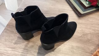 BOTINES NEGROS TACÓN ANCHO
