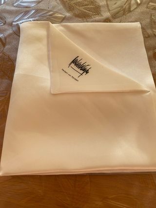 Fular de caballero en seda blanco