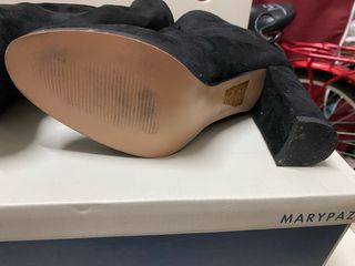 Botines de ante puesto una sola vez 25