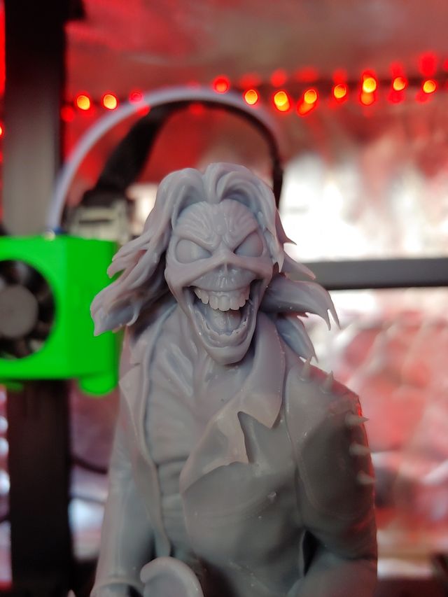 Iron maiden chitarra stampa 3D(difettosa