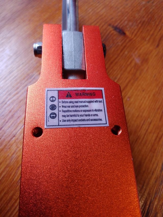 Macchina pneumatica per forbici pneumatiche con pinza pneumatica