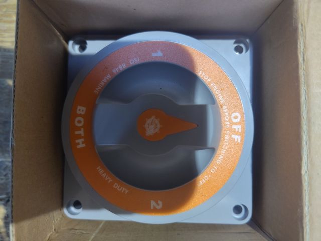 Interruttore/deviatore batteria