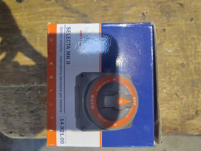 Interruttore/deviatore batteria