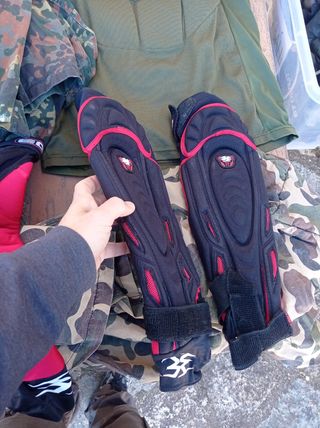 Pack ropa y casco paintball airsoft 