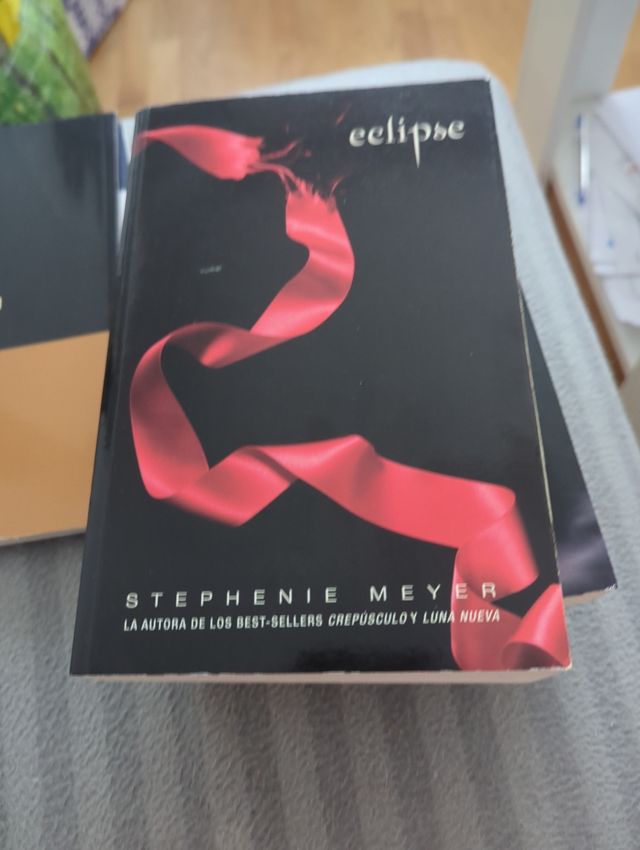 Eclipse - Book Three Of The Twilight Series