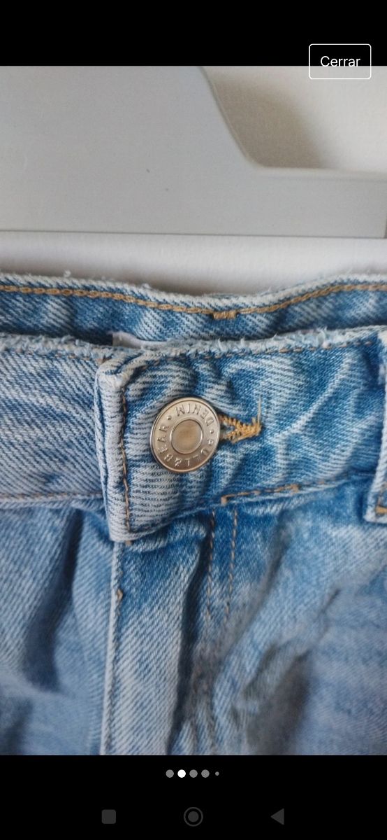 Pantalón/short corto vaquero roto