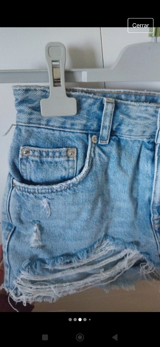 Pantalón/short corto vaquero roto