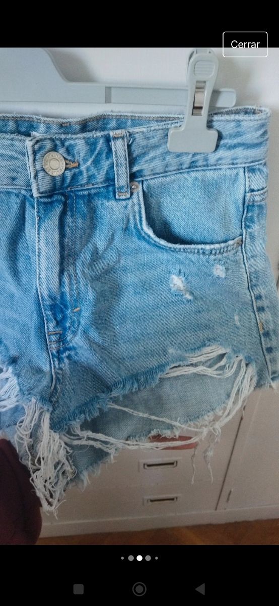 Pantalón/short corto vaquero roto