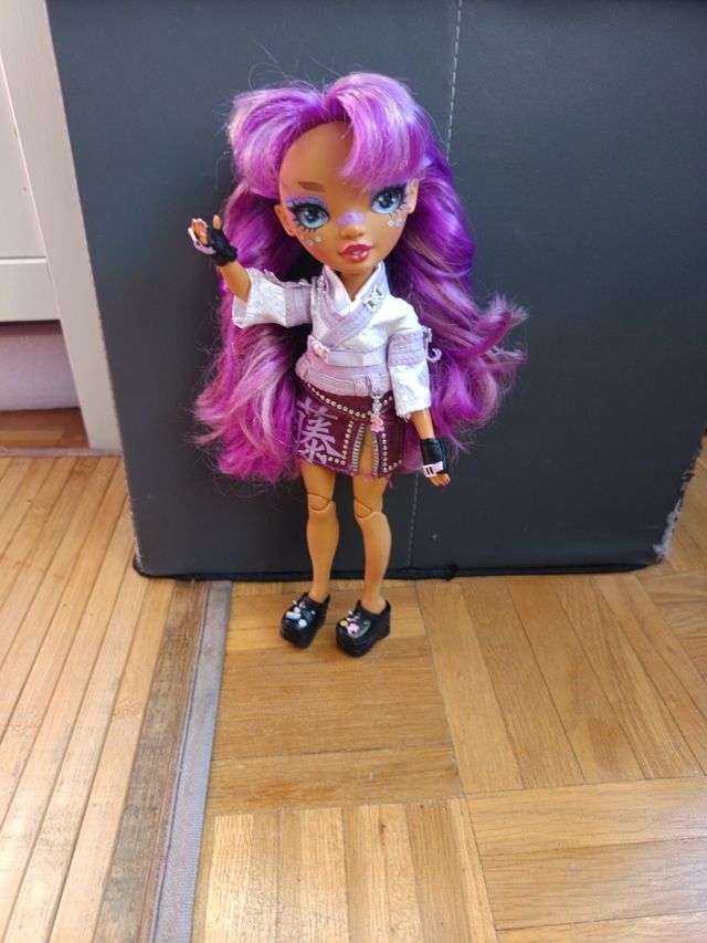 Muñecas Rainbow High