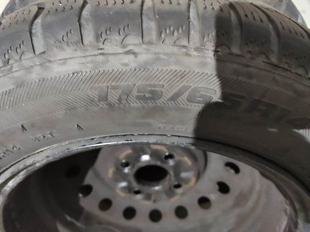 Vendo GOMME TERMICHE invernali 175-65-R14