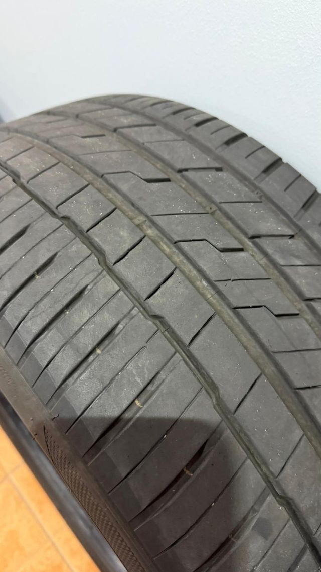 Neumaticos Hankook 275/40 R21