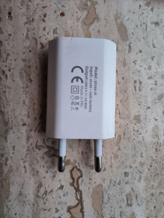 Alimentatore caricabatterie USB HOME