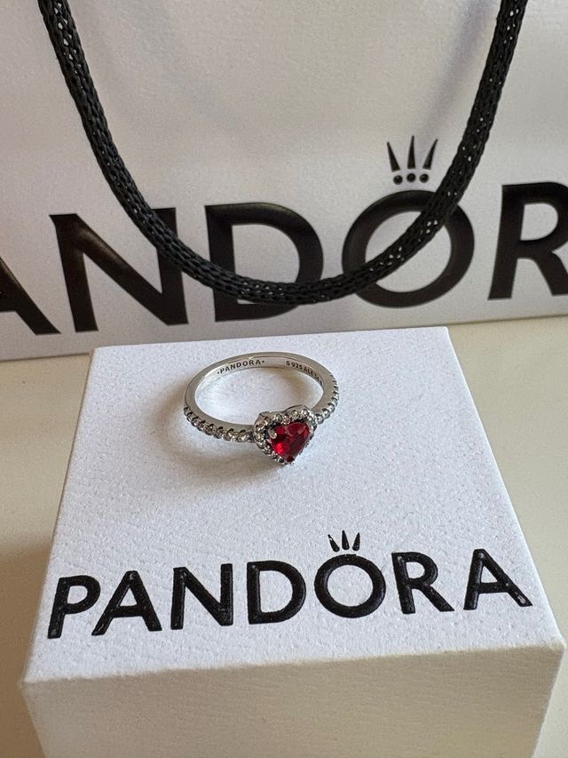 Anillo Corazón Rojo Brillante Pandora