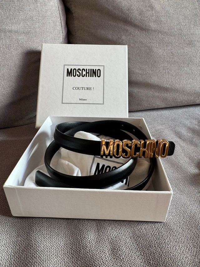 Cinturon moschino mujer