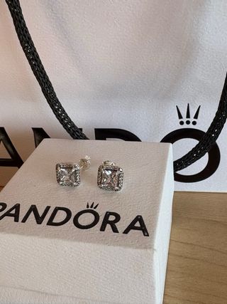 Pendientes Elegancia Atemporal Pandora