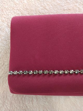 Cartera de fiesta de mano color Burdeos