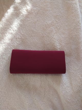 Cartera de fiesta de mano color Burdeos