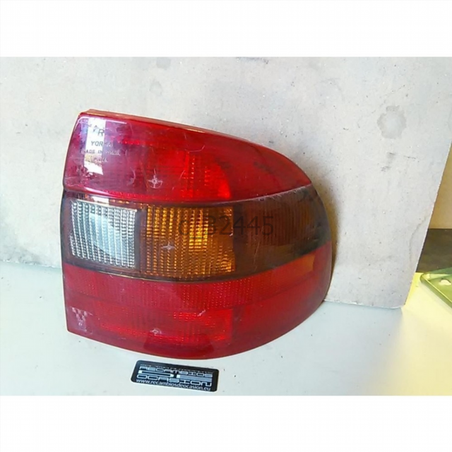 Piloto trasero derecho Opel Astra F CC (19 c_32445