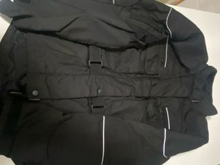 Chaqueta moto con coderas y espaldera