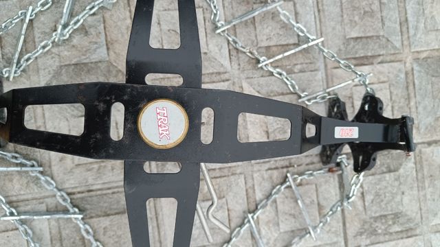 Cadenas Nieve Track 210