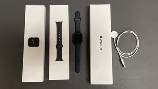 Apple Watch SE 44mm Gris Oscuro