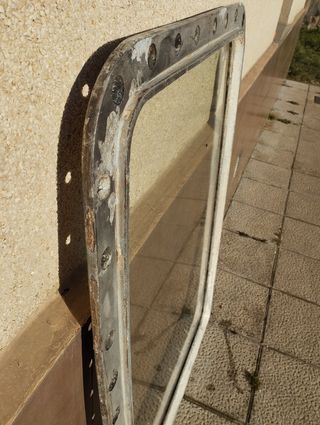 Ventanal fijo de barco en aluminio