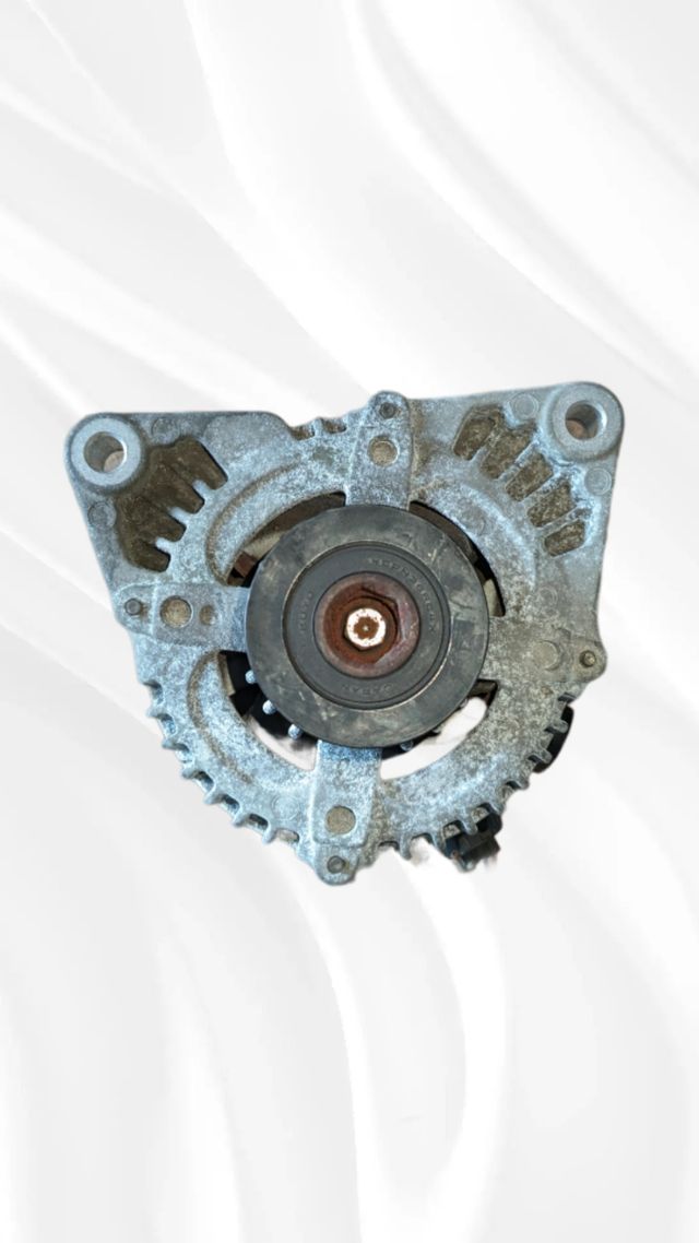 Alternador Denso 3M5T-10300-PD