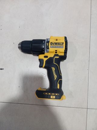 DEWALT DCD100Y TALADRO PERCUTOR 18V 