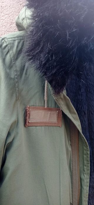 Abrigo verde militar Zara