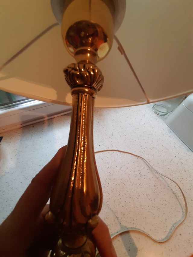 Lampara de mesa de noche