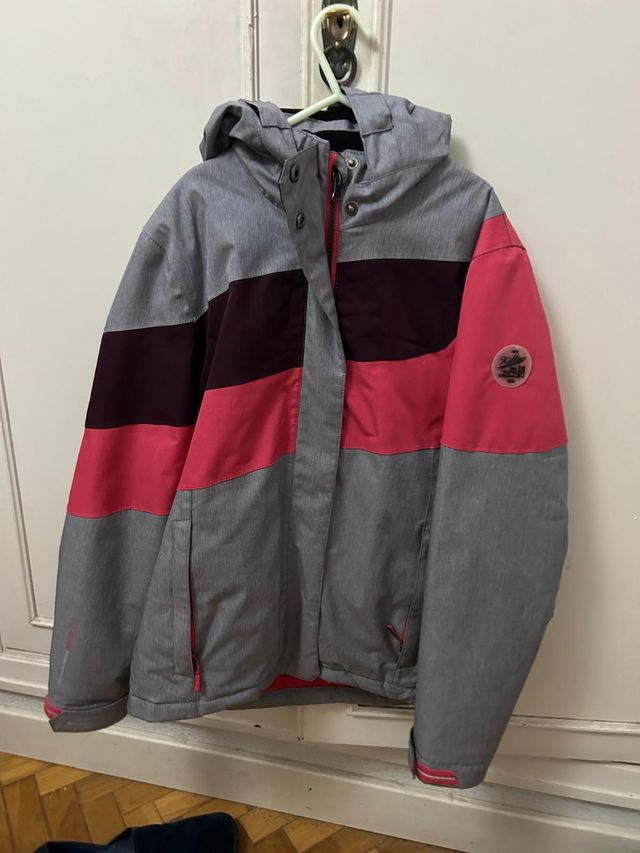 Anorak niña. Talla 11-14 años