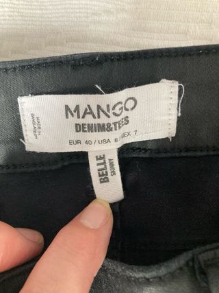 Pantalon negro encerado