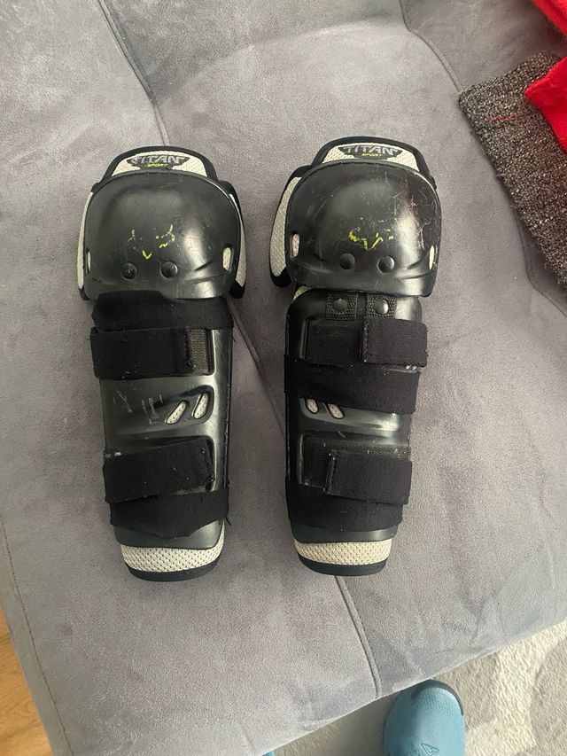 Rodilleras Moto Fox titan Niño