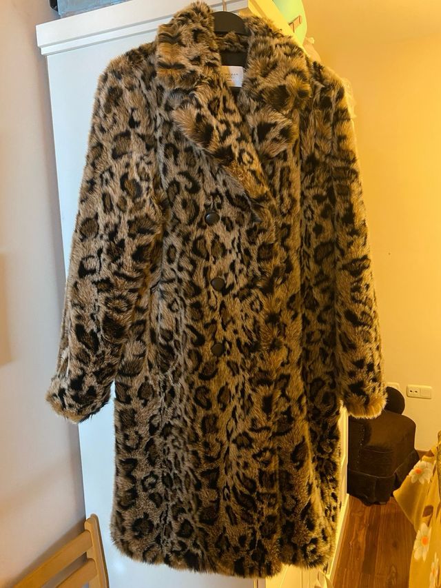 Abrigo animal print Zara