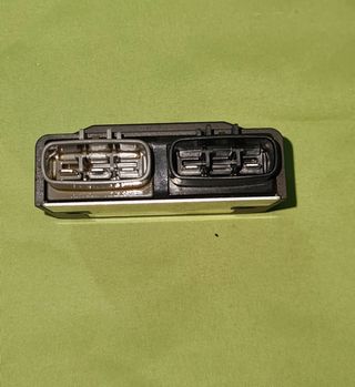Regulador de corriente Honda CB500F 