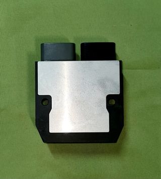 Regulador de corriente Honda CB500F 