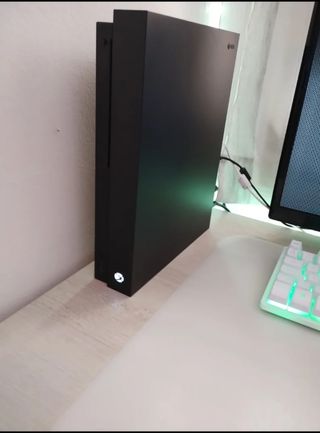 Xbox One X