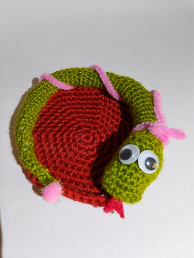 Posavasos crochet serpiente