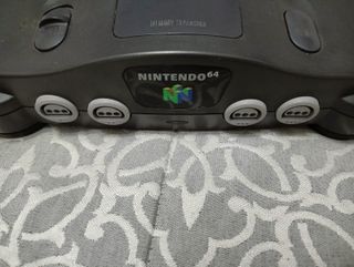 Nintendo 64 + (3) Super Clásicos. Nintendo 64.