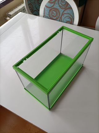 Acuario 16L luz LED y filtro aireador