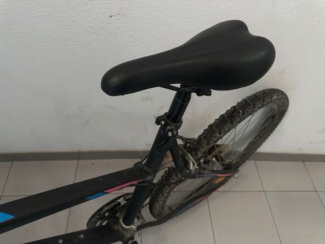 Bicicleta Hard Tail MTB Rockrider Btwin Decathlon