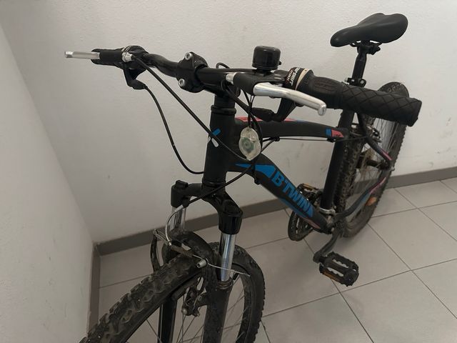 Bicicleta Hard Tail MTB Rockrider Btwin Decathlon