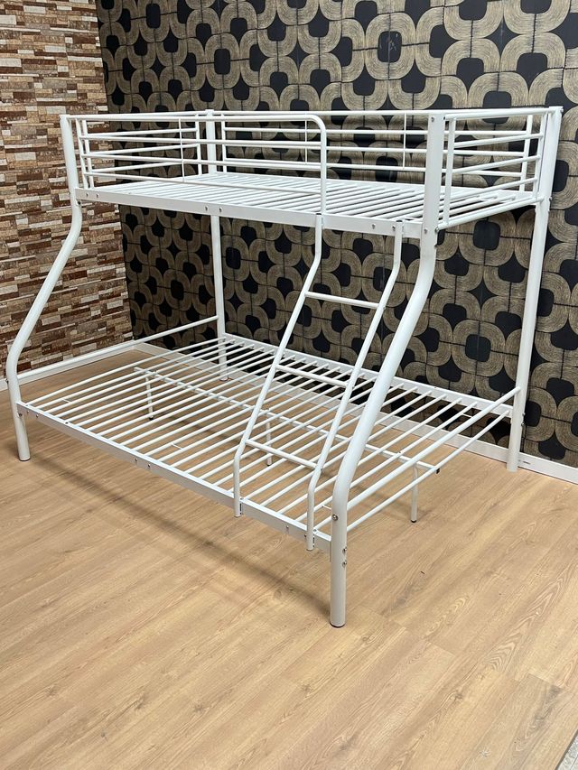 Nueva!! Litera camarote 135 x190 Blanca!! Oferta!